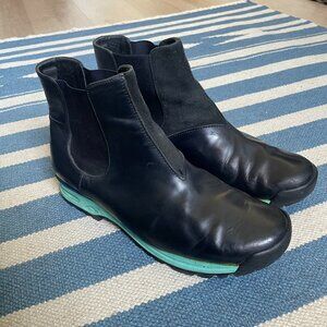 ACNE STUDIOS Leather Ankle Chelsea Boots